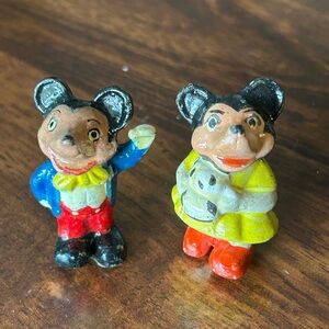 1930's VINTAGE BISQUE MICKEY MOUSE FIGURINE